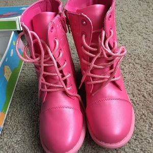 Peppa pig boots